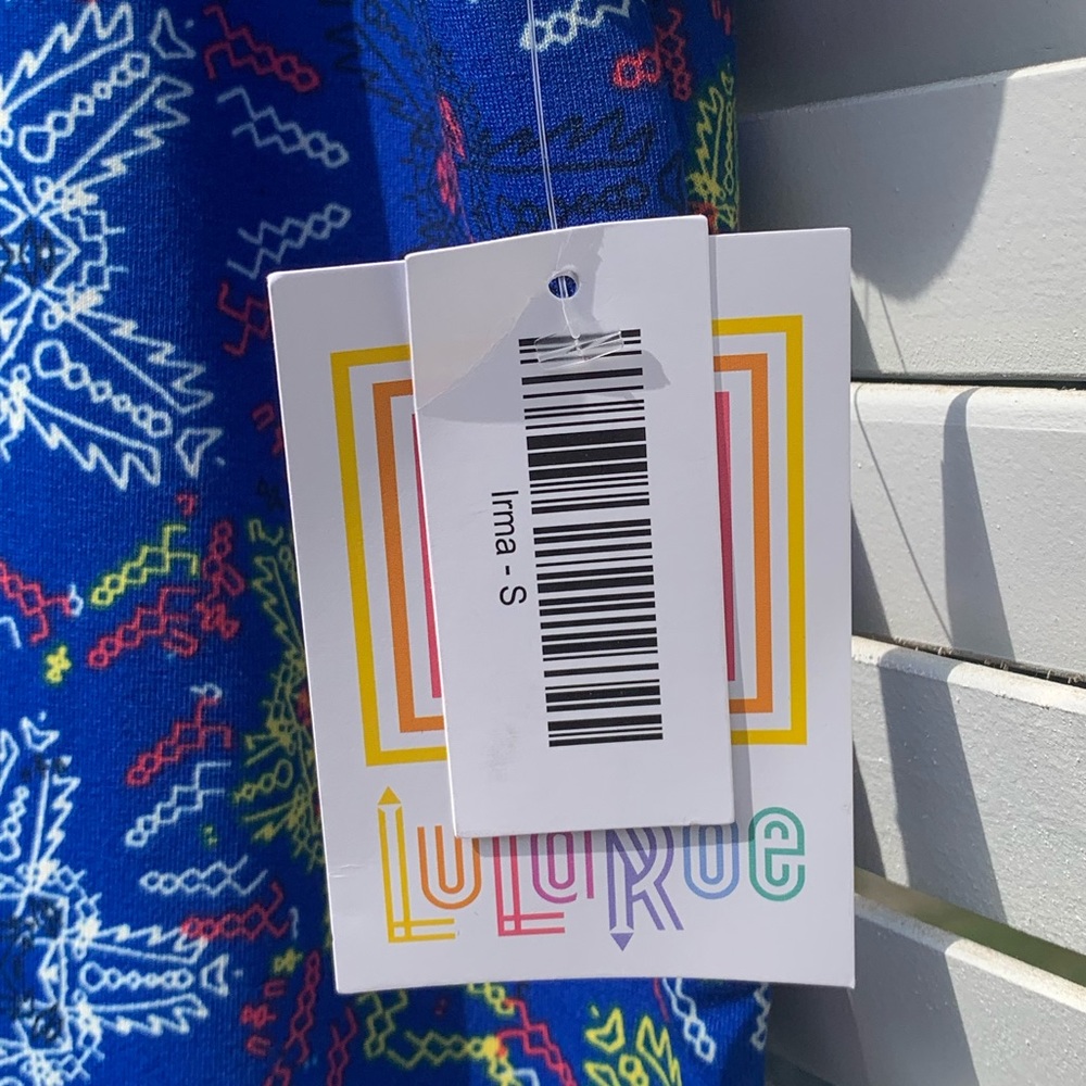 LuLaRoe Irma Top - Picture 5 of 7